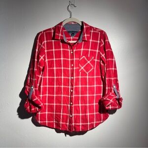 Tommy Hilifger Womens S,Red/White Plaid with Roll Tab Button Down Shirt Casual
